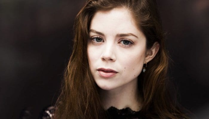 Charlotte Hope em The Nun