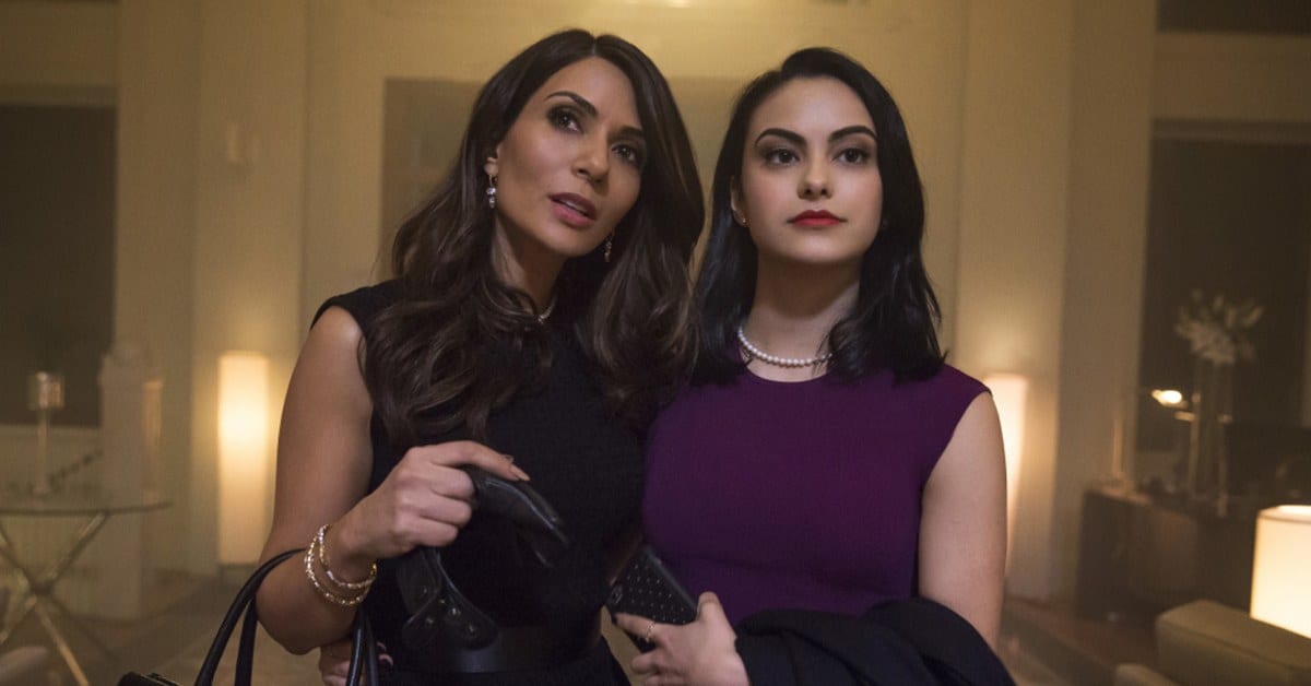 RIVERDALE | Camila Mendes fala sobre relacionamento de Veronica com seus pais na 2ª temporada