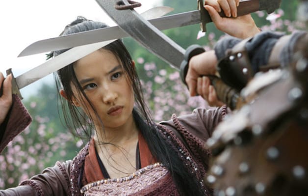Imagem de Liu Yifei, protagonista de Mulan
