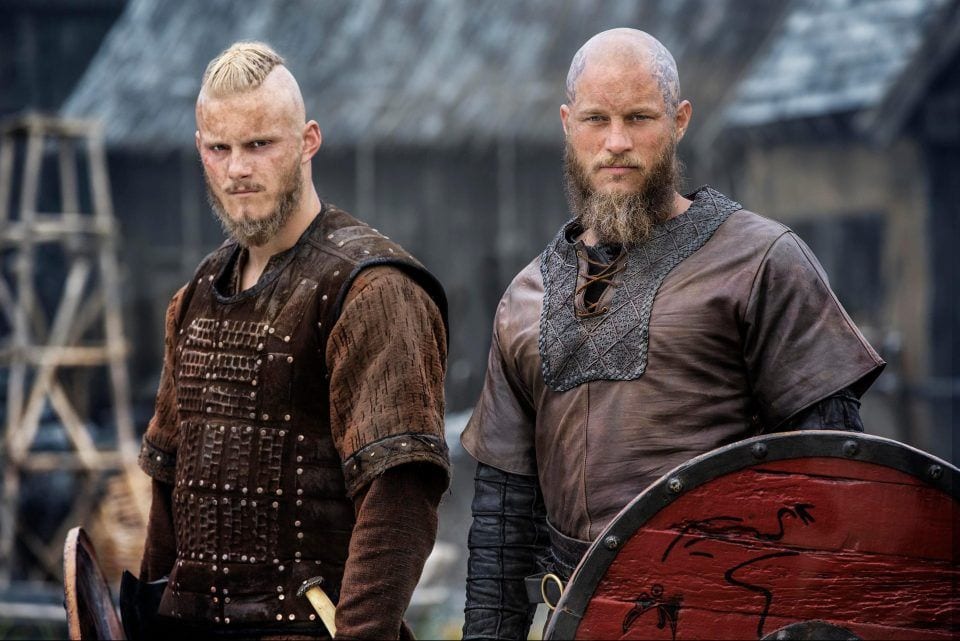 Ragnar e Bjorn em Vikings