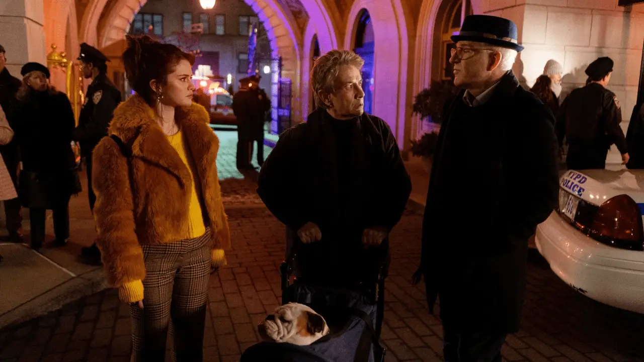 Steve Martin, Martin Short e Selena Gomez em imagem da série Only Murders in the building